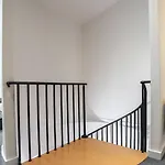 River View - Triplex Penthouse - Sleeps 14