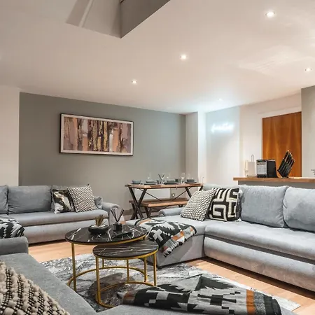 River View - Triplex Penthouse - Sleeps 14 Lägenhet Leeds (West Yorkshire)