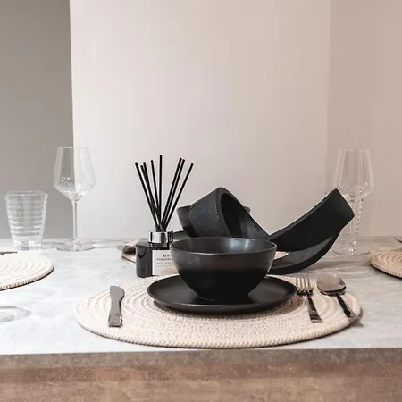 River View - Triplex Penthouse - Sleeps 14