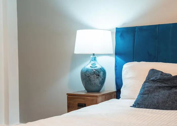 River View - Triplex Penthouse - Sleeps 14 Lägenhet