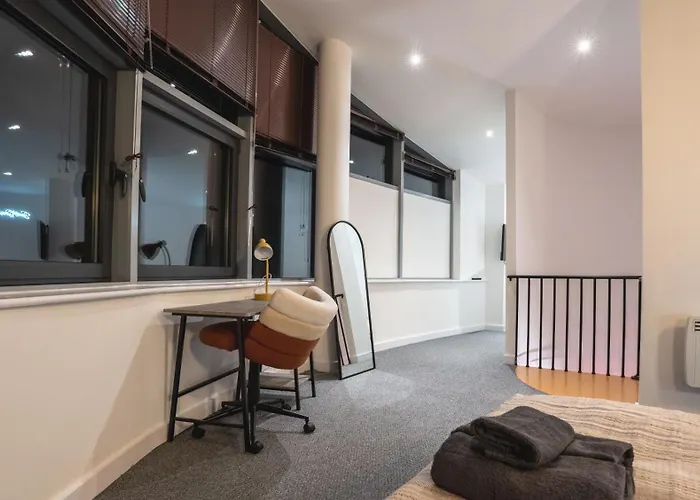 Lägenhet River View - Triplex Penthouse - Sleeps 14 *