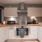 River View - Triplex Penthouse - Sleeps 14 Daire *